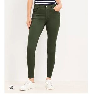 LOFT Five Pocket Skinny Pants in Sateen